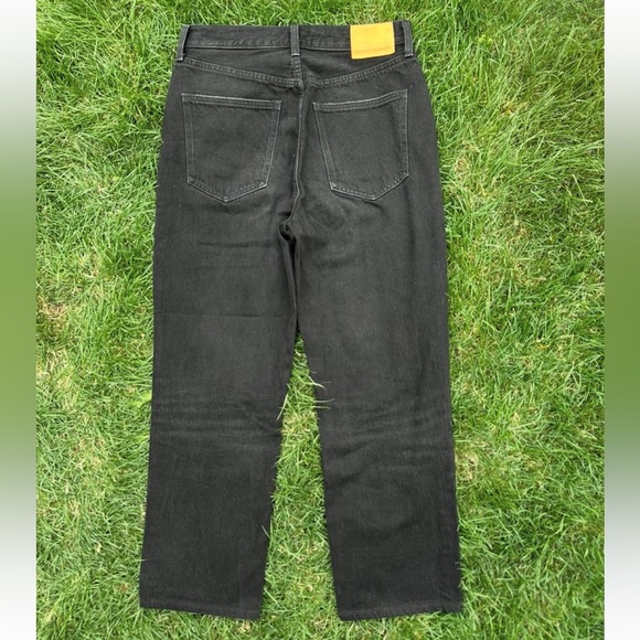Aritzia Denim Forum “The Bonet High Rise Loose Jean” Black with Knee Rips - Picture 2 of 2